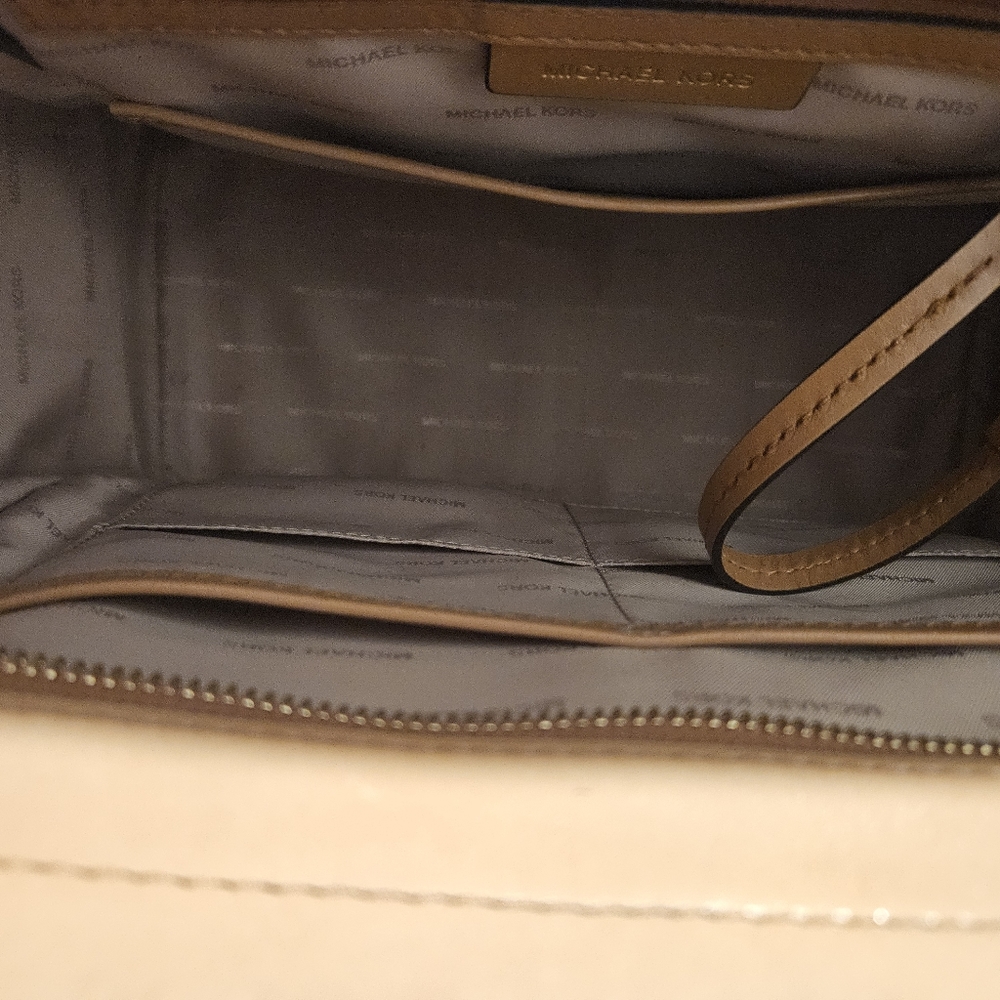 MK hangbag